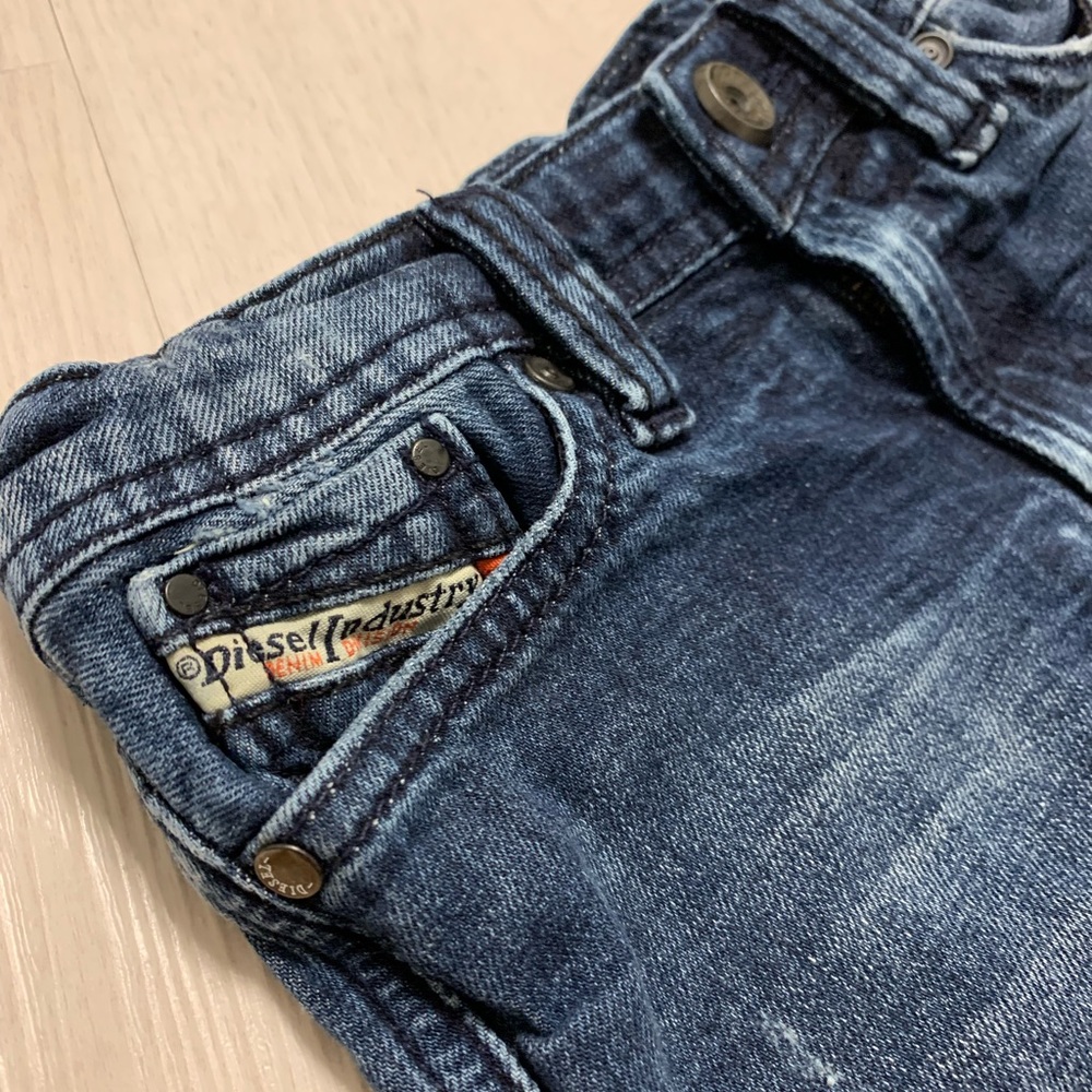 Diesel Girls Blue Jeans in Size 2Y